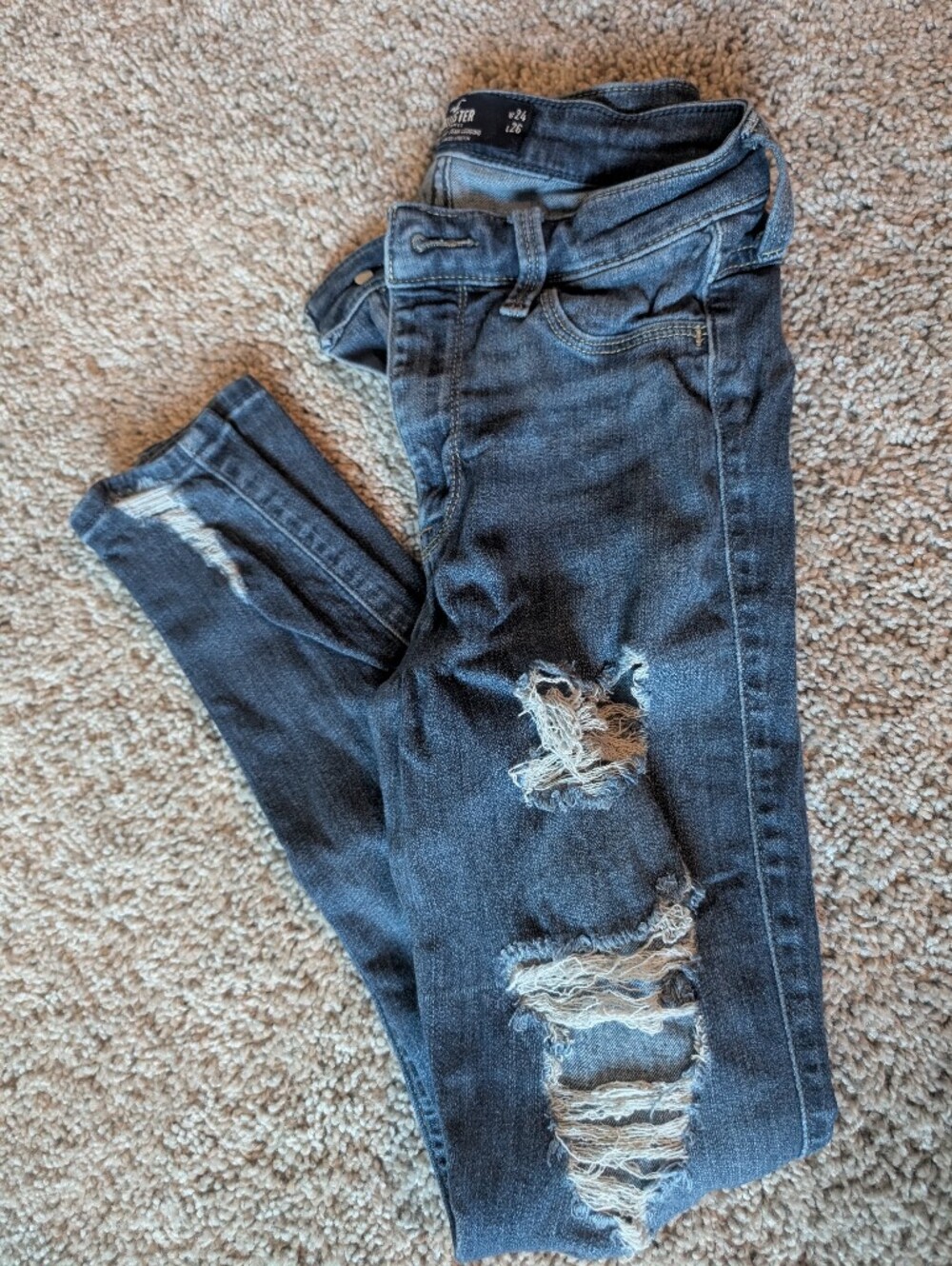 Hollister Women's Ripped Medium Blue Skinny Jeans